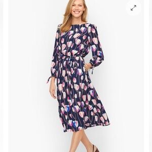 NWT Talbots Navy Tulip Print Fit & Flare Dress Size Large Petite
